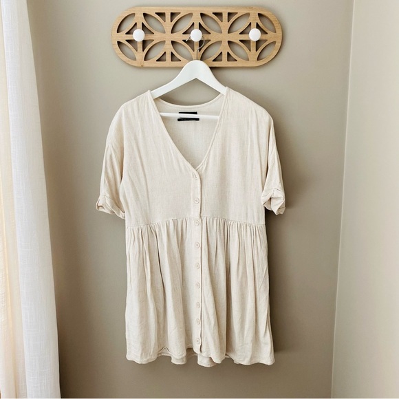 Urban Outfitters Button Up Short Sleeve Top Cream Sz Small - Picture 1 of 11